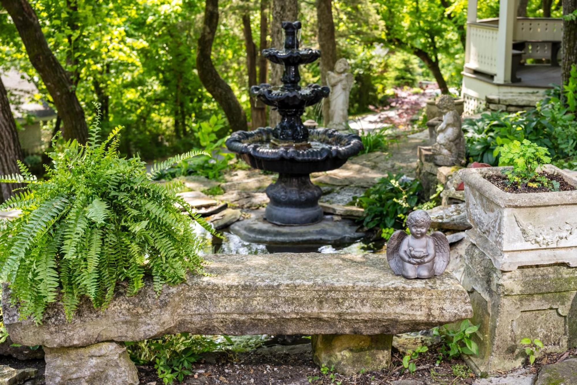 Angel At Rose Hall Hotel Eureka Springs Exterior photo