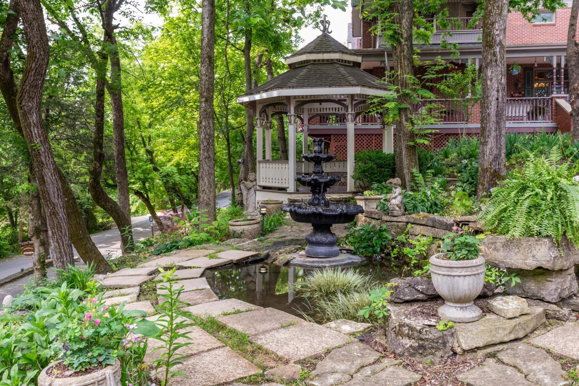 Angel At Rose Hall Hotel Eureka Springs Exterior photo